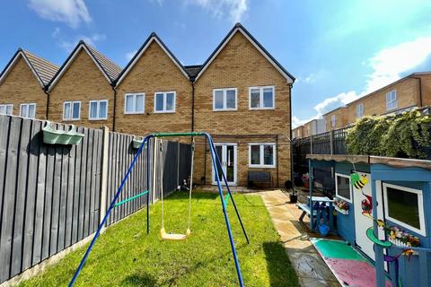 30 Campion Close, Ashford, TN25 4FD