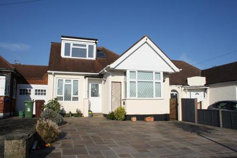 90 Meadow Walk, Epsom, KT19 0AX