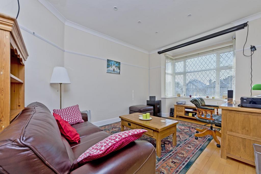 90 Meadowwalk 0038.jpg