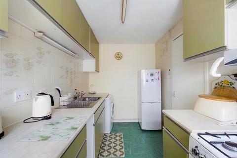 5 Middlefields, Croydon, CR0 9LF