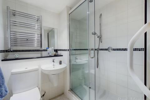 5 Middlefields, Croydon, CR0 9LF