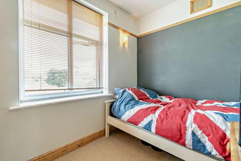 22 Beech Grove, York, YO26 5LB