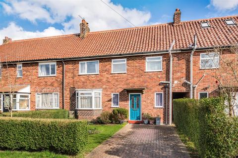 19 Crossfield Crescent, Fulford, York, YO19 4QJ