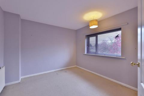 19 Crossfield Crescent, Fulford, York, YO19 4QJ