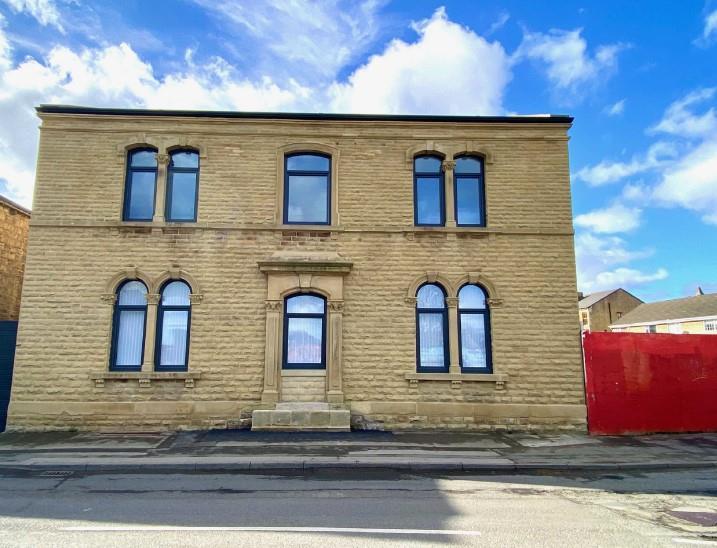 Bridge House Apartment 2, Calder Road, Mirfield 2 bed apartment £795