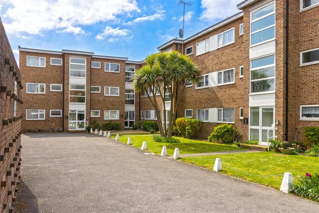 Downview Road, Worthing 1 bed flat for sale £170,000