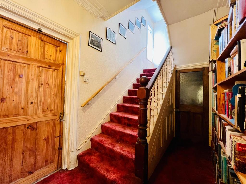 Linden Crescent, Folkestone 3 bed house for sale £250,000