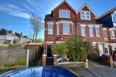108 Linden Crescent, Folkestone, CT19 5SD