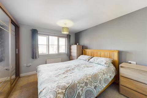 4 bedroom detached house for sale, Cotterdale Close, Bridlington