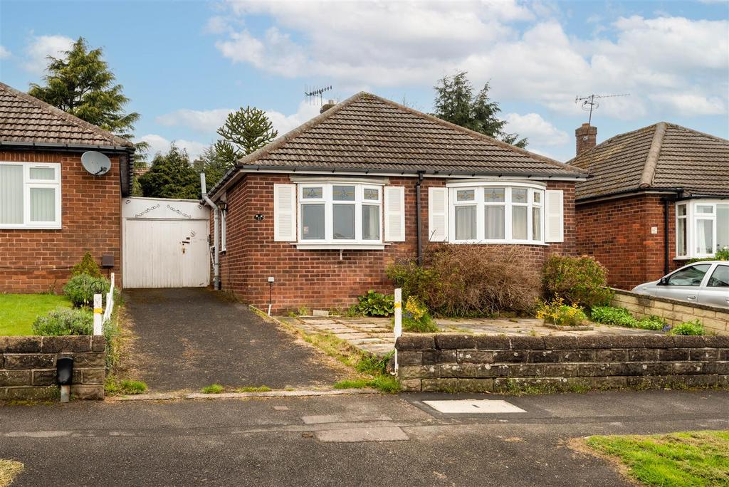 Prospect Road, Dronfield S18 2 bed detached bungalow for sale £270,000