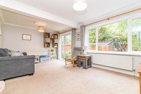 11 Copperbeech Close, Birmingham, B32 2HT