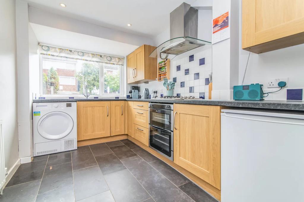 Kitchen 2