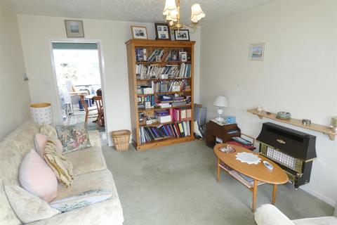 19 Booth Avenue, Sandbach, CW11 4JN