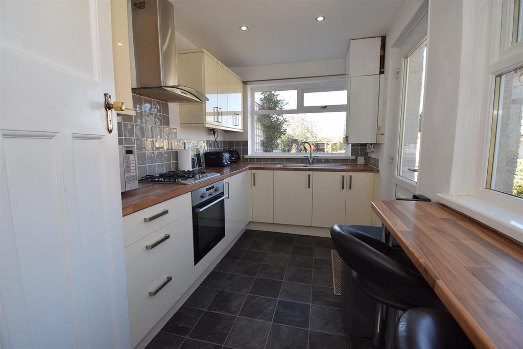Lisle Road, South Shields 3 bed semidetached bungalow £260,000