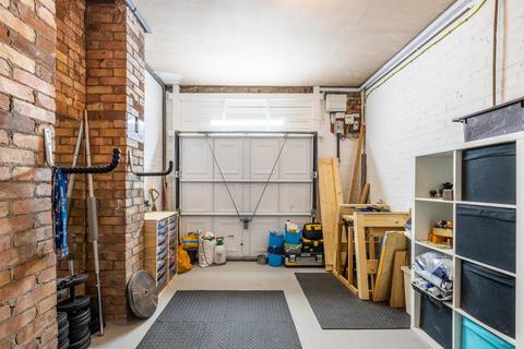 8 Greendown, Bristol, BS5 8BS