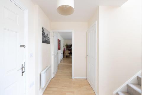64 Paxton Drive, Bristol, BS3 2BF