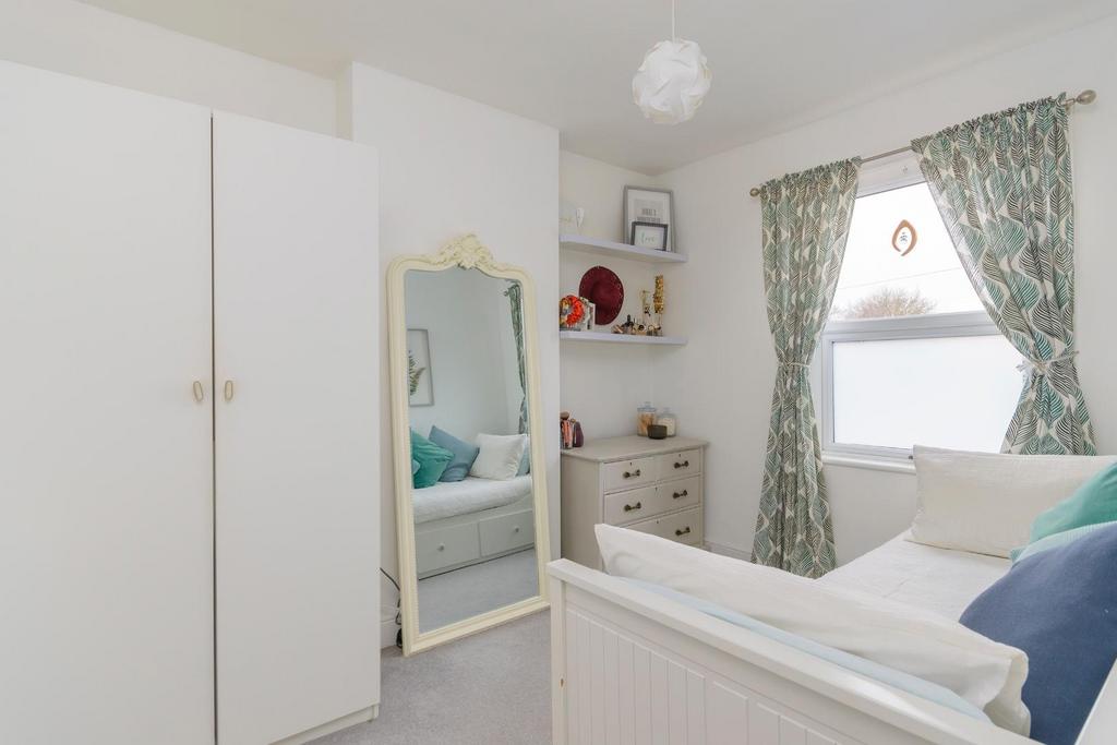 DAORMAHGNIRTLA72 - Bedroom G.jpg