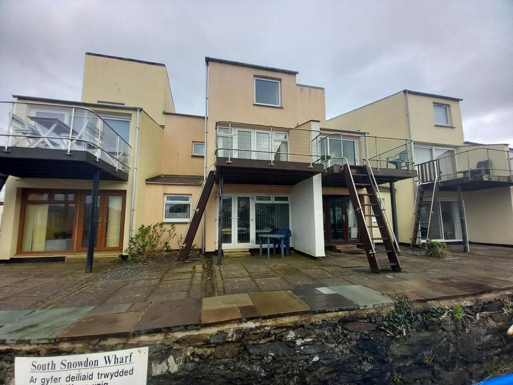 South Snowdon Wharf, Porthmadog 2 bed apartment for sale £190,000