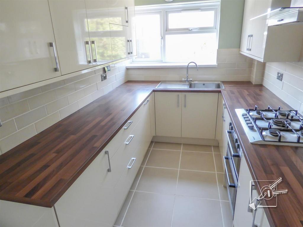 Kitchen: