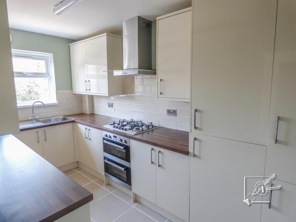Kitchen: