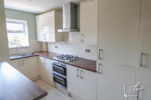82 Fountain Walk, Northfleet, Gravesend, DA11 9LA