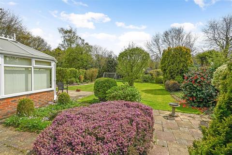 The Heys Bridle Lane, Slindon Common, Arundel, BN18 0NA