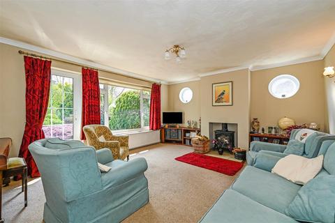 The Heys Bridle Lane, Slindon Common, Arundel, BN18 0NA