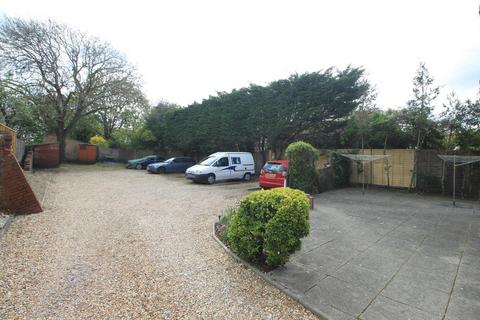 undefined, Oak Road, Woolston , Southampton, SO19 9BR