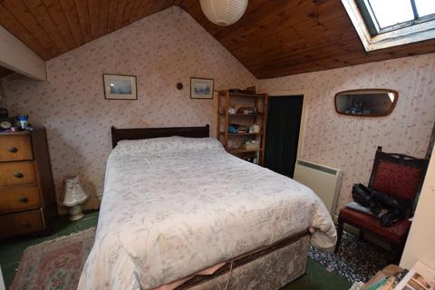 11 Colne Road, Earby, Barnoldswick, BB18 6XB