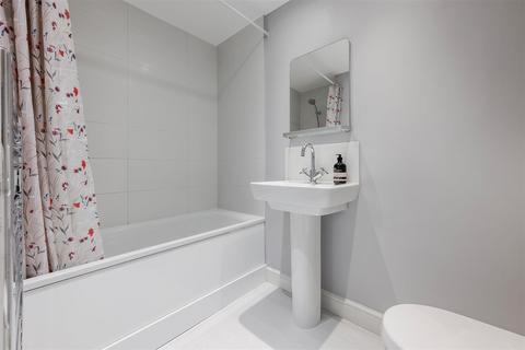 99 Loveday Road, London, W13 9JU