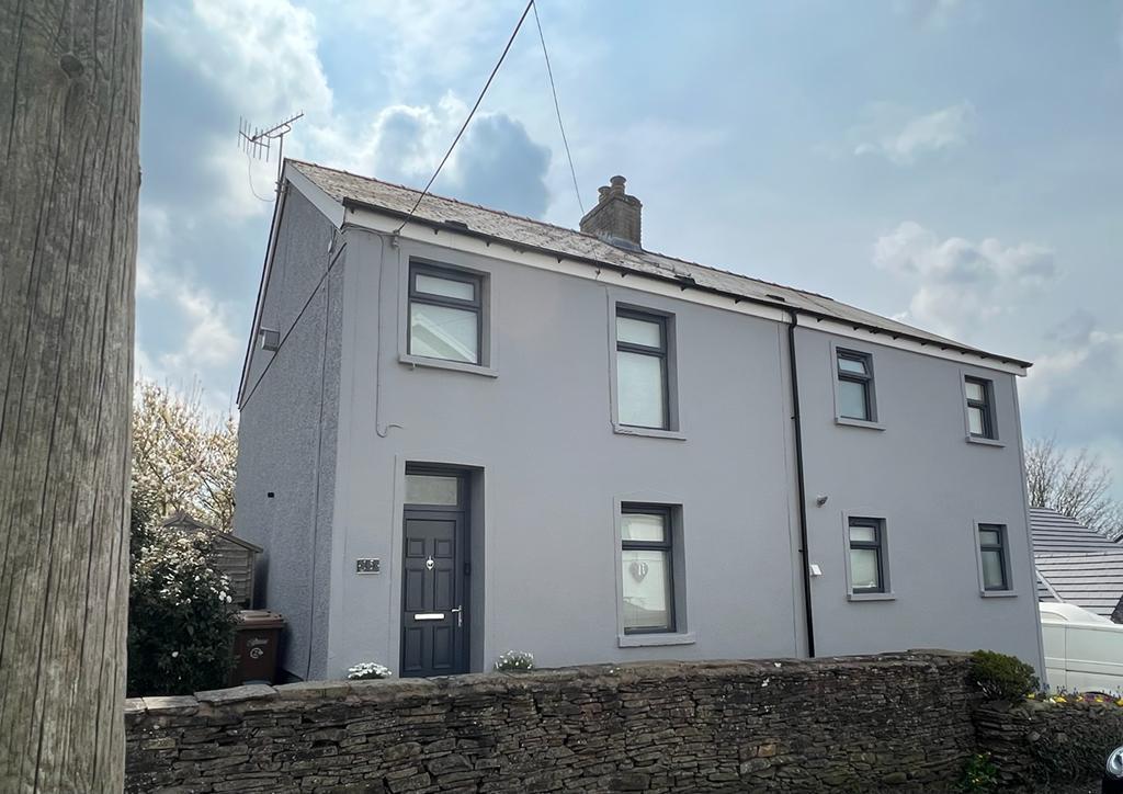 Heol Fawr, Nelson, Treharris 4 bed detached house for sale £450,000