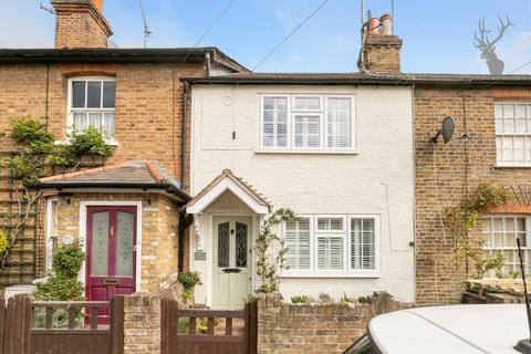 2 bedroom terraced house for sale - Forest Road, Loughton