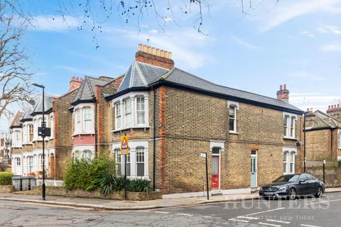 65 Rangemoor Road, London, N15 4NA