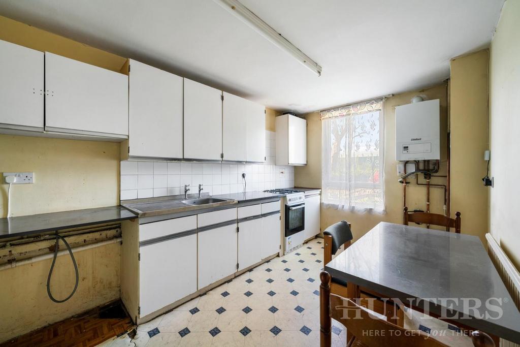 24 Jarrow Road N17 9 PP-5.jpg