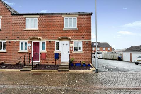 2 bedroom terraced house to rent, Taylors View, Trowbridge