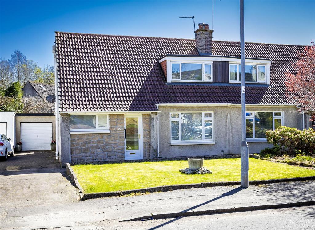 Larkfield Road, Lenzie 3 bed semidetached house for sale £260,000