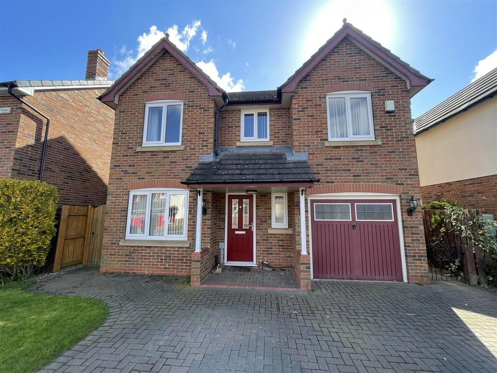 Largo Gardens, Darlington 4 bed detached house £290,000