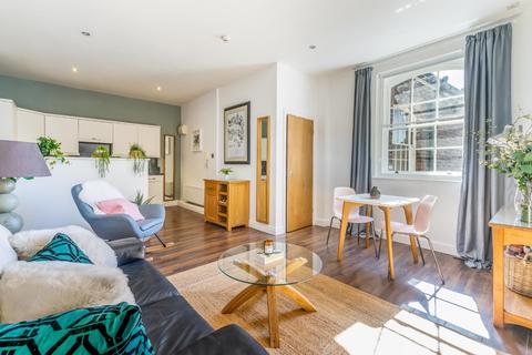 1 bedroom apartment for sale, King Street, York