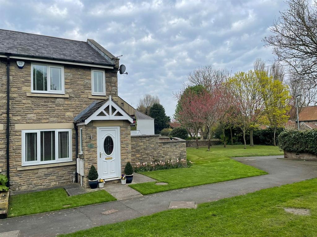 1 Chollerford Mews, Holywell 2 bed end of terrace house for sale £185,000