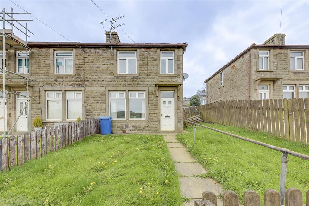 Fallbarn Crescent, Rawtenstall... 3 bed semidetached house £115,000
