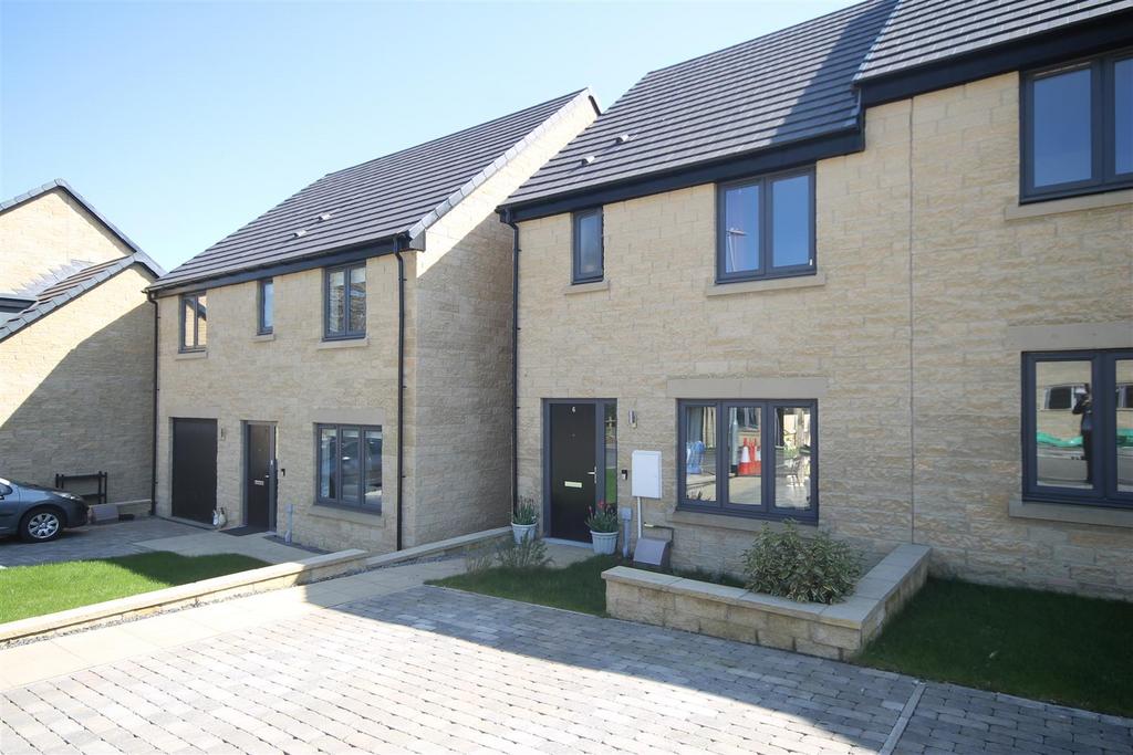 Gilbert Grove, Kirkwhelpington... 3 bed semidetached house £249,950