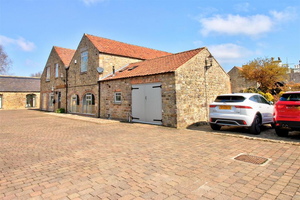 Chapmans Court, Catterick, Richmond 4 bed barn conversion for sale £