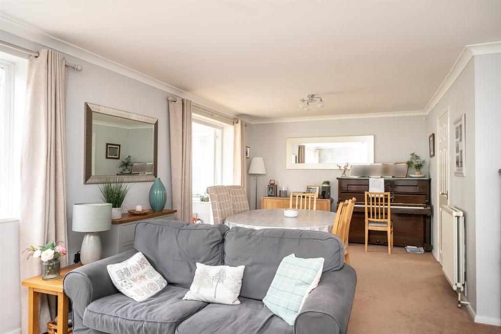 4-Elstree-Road-1007.jpg