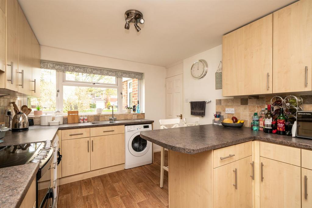 4-Elstree-Road-1002.jpg