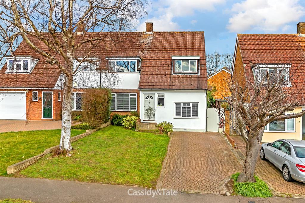 Barnfield Road, St. Albans 3 bed semidetached house for sale £750,000