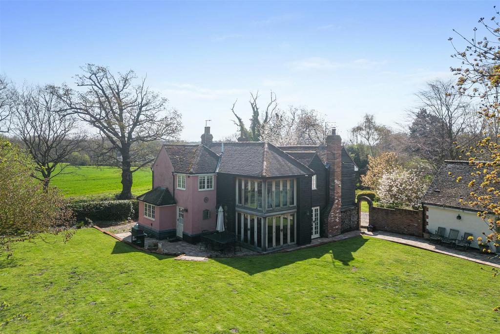 Terling Hall Road, Hatfield Peverel, Chelmsford 4 bed detached house