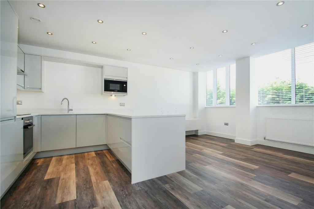 Living Dining Kitchen 2