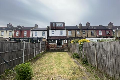 4 bedroom house to rent - Leonard Road, London