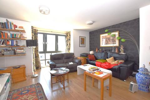 2 bedroom flat for sale - Imperial Gate, Cheltenham