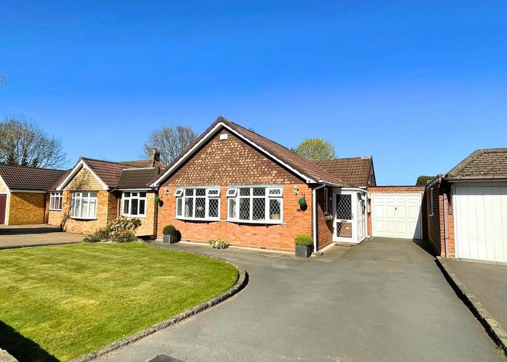 Thorney Road, Streetly 2 bed detached bungalow for sale £450,000